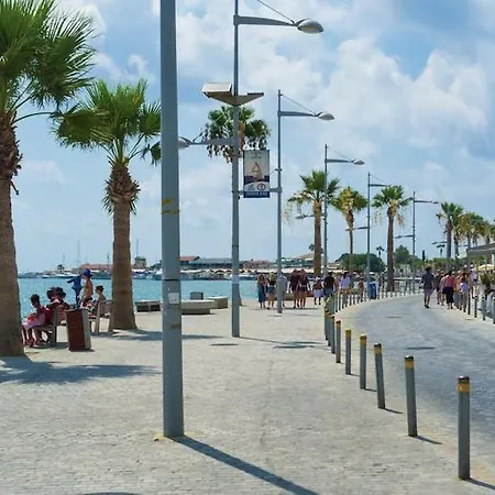 Lighthouse Garden Beach Apartment Paphos