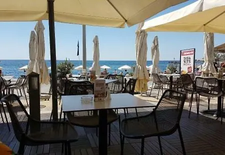 Lighthouse Garden Beach דירה *